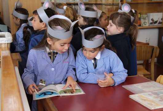 Bienvenida 1° Básico a la Biblioteca